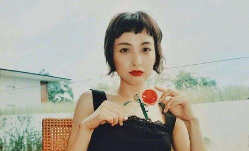 网红明星吃瓜网杨一凡,揭秘网红明星吃瓜界的风云人物